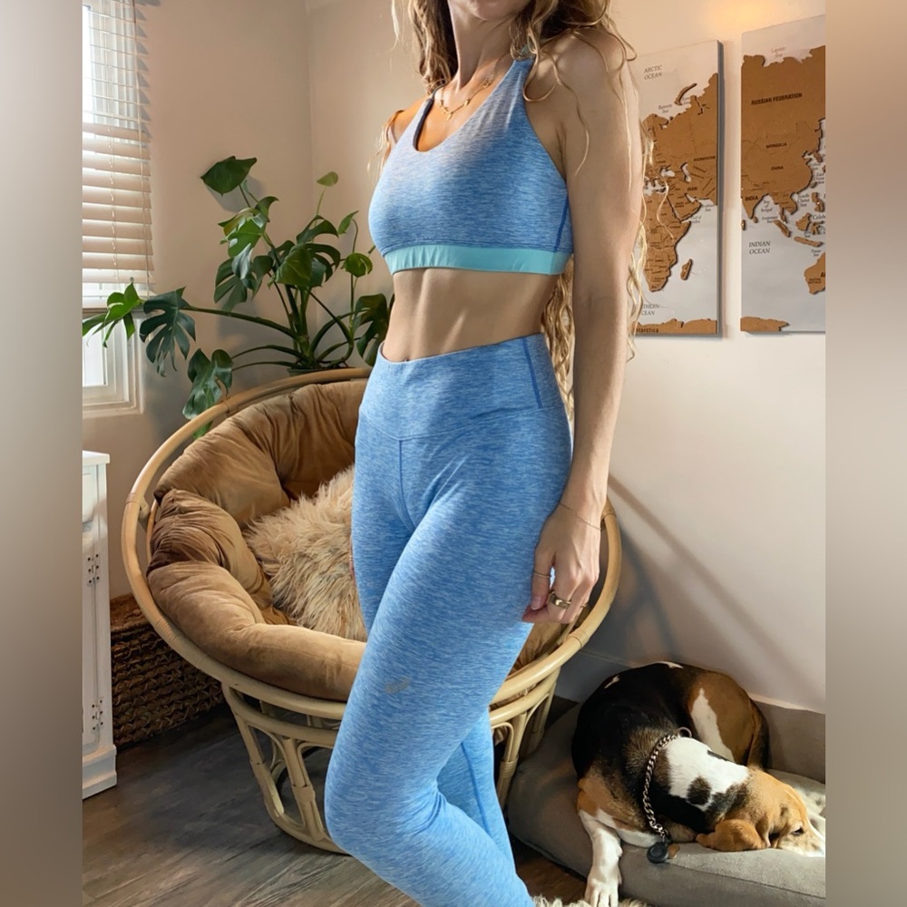 ASICS Blue High Waisted Leggings and Sports Bra workout Set Size Medium